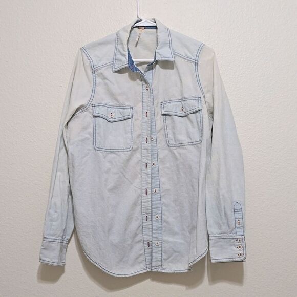 FreePeople denim button up with bandana back patch M - Picture 1 of 9